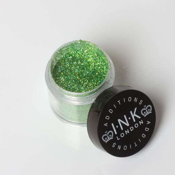 Additions - Evie (8g) Holo